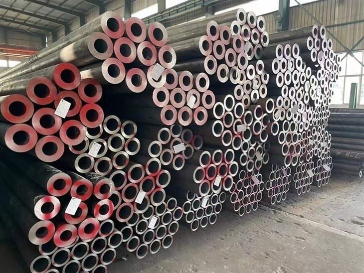 ASTM A106 Carbon Steel Pipe For Industrial Piping Fabrication best