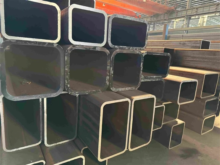 Hot Rolled Thick Wall Square Tubes